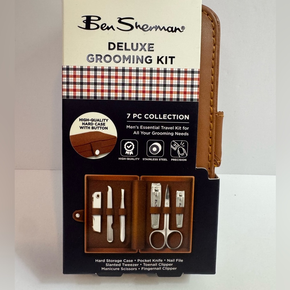 Ben Sherman Deluxe Grooming Kit - Brown and Silver